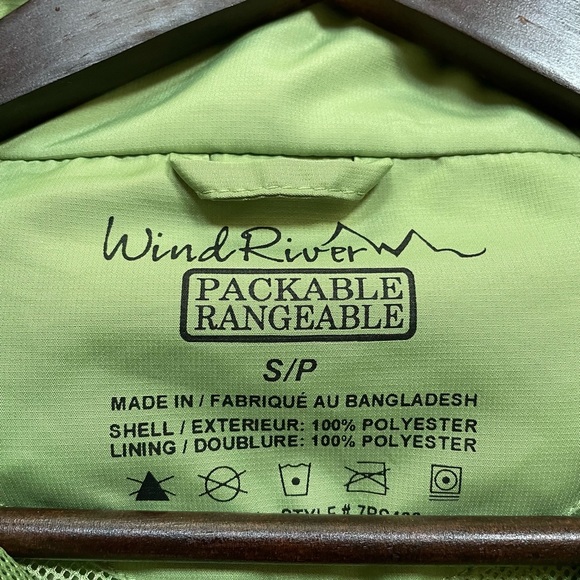 Women’s Wind River Packable Rain Jacket - Picture 3 of 5